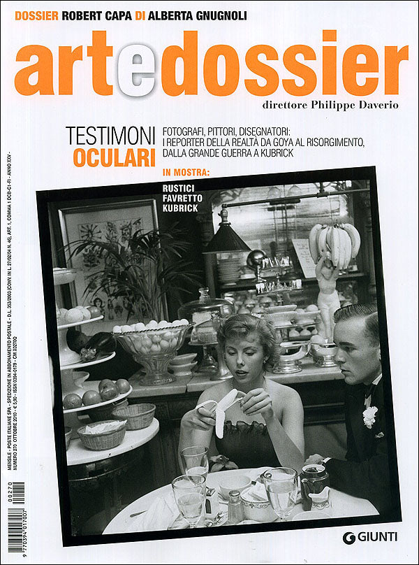 Art e dossier n. 270, ottobre 2010. allegato a questo numero il dossier: Robert Capa di Alberta Gnugnoli