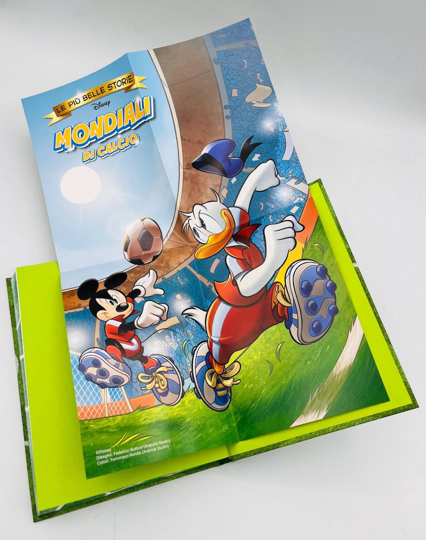 Mondiali di calcio Le più belle storie Disney con Poster. Storie inedite