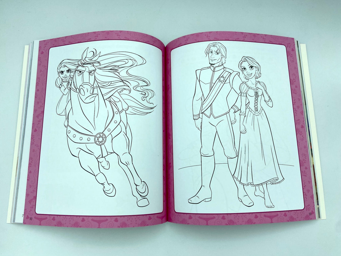 Principesse Il Tuttolibro delle sfide. Enigmistica Storie Passatempi per un divertimento senza fine!