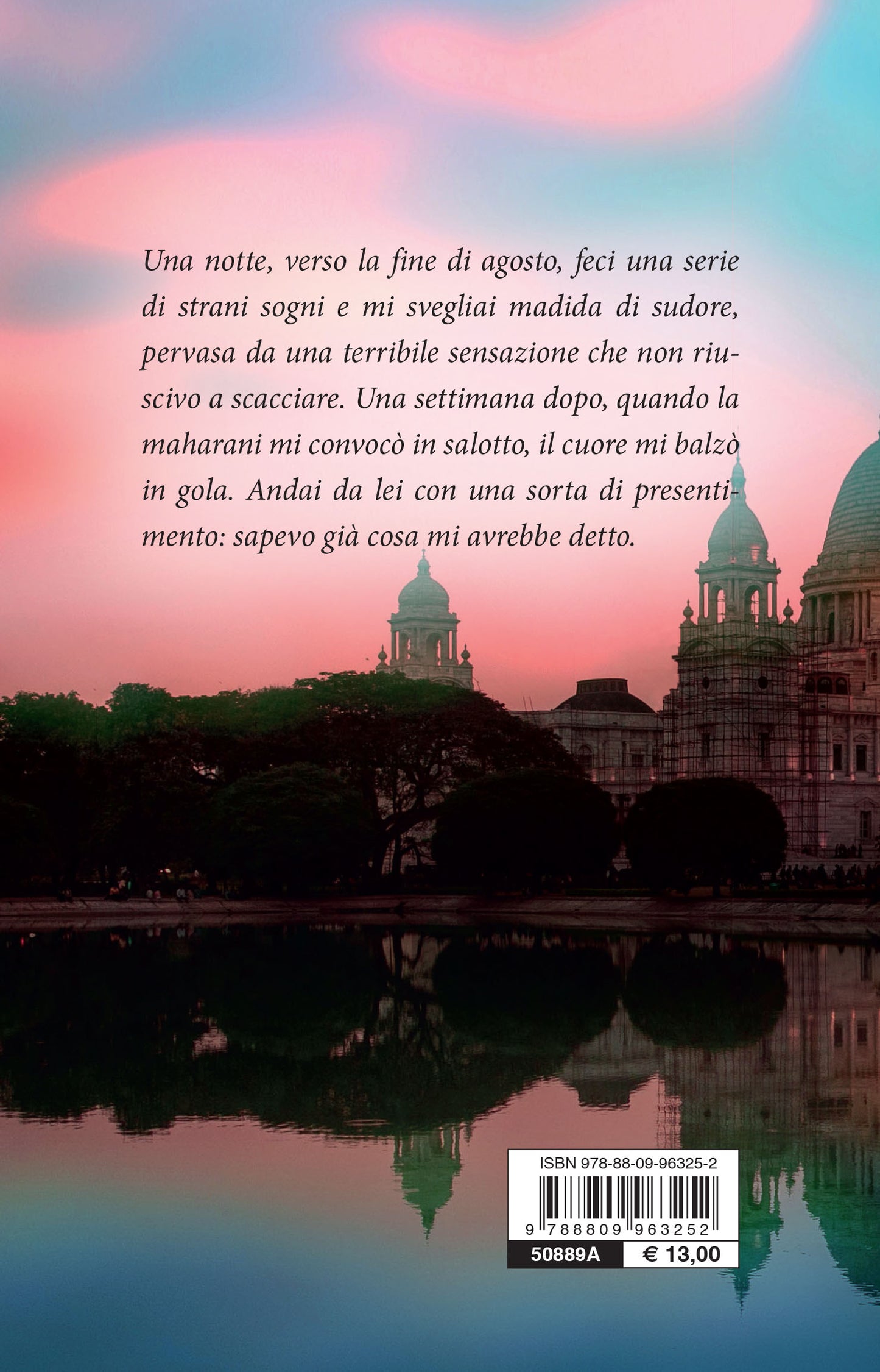 Il profumo della rosa di mezzanotte