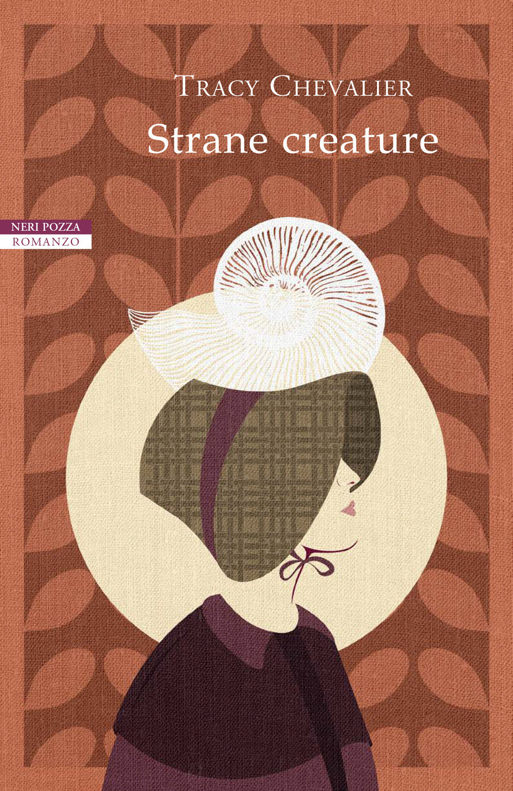 Strane creature.